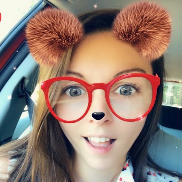 Meet This Posher - Picture 1 of 6